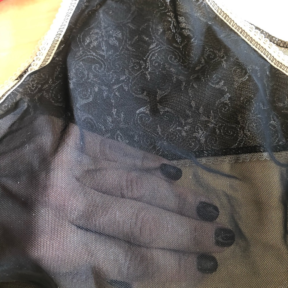 New woman lingerie bra and panty set - Picture 10 of 14